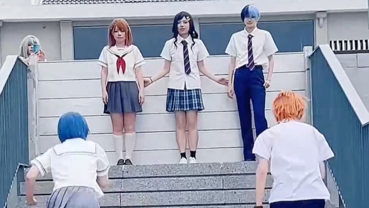 เด็กชายและเด็กหญิงรีบเร่งเดินหน้า PJSK ฉบับพิเศษ