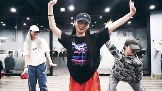 [Red Lip Goddess Sori Na Returns!] E Dance Studio Special Class: Handsome Hiphop Choreography Finish