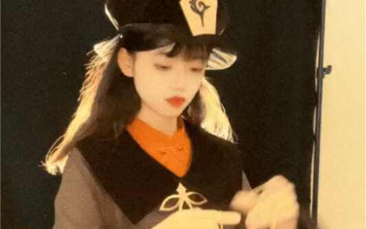 ก็พูดกันว่าถ้าเหมือนหูเถาล่ะก็… ก็จัดการแบบไม่ค่อยเป็นมืออาชีพเท่าไหร่เลยล่ะ