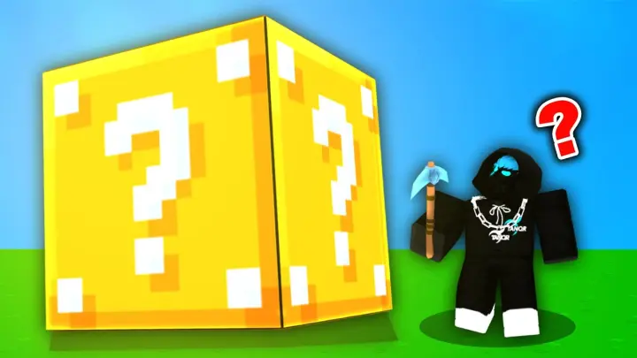 So I opened a GIANT lucky block in Roblox Bedwars..