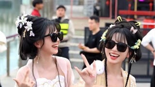 Februari: * tulang kayu: Wow#大眼车车#虎子哥