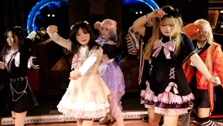 Xinxiang Comic Exhibition's second-dimensional gathering of cute girls is on-site! Free Stage House 