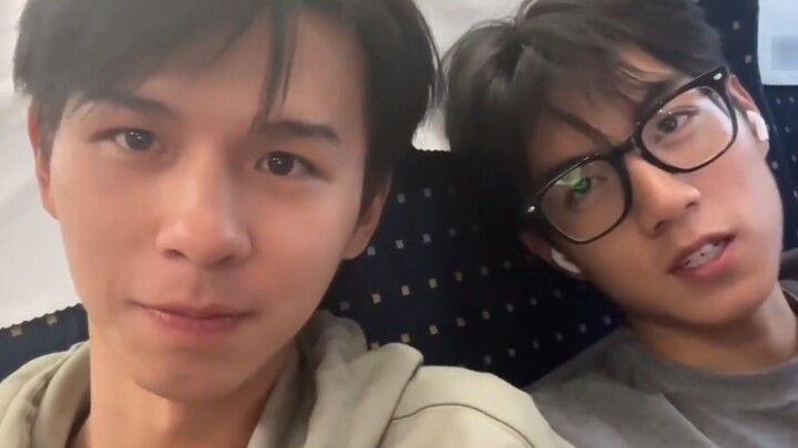 [เฮ่อจ่าว] ข้อตำหนิเล็กๆ น้อยๆ ของป๋าเจียง: บางคนไม่ชอบเมื่อพวกเขาตกหลุมรัก (สามี)