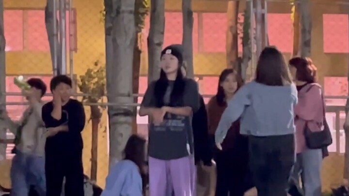 On the first day of school, I called my senior sister my husband | Senior sister’s belly blowing roa