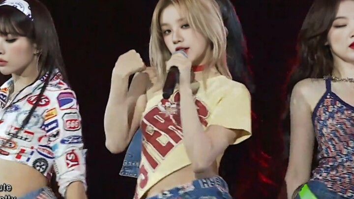 (G)I-DLE Queencard 231008 HD Stage