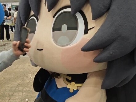 Yangyang: Just shoot me straight-on!