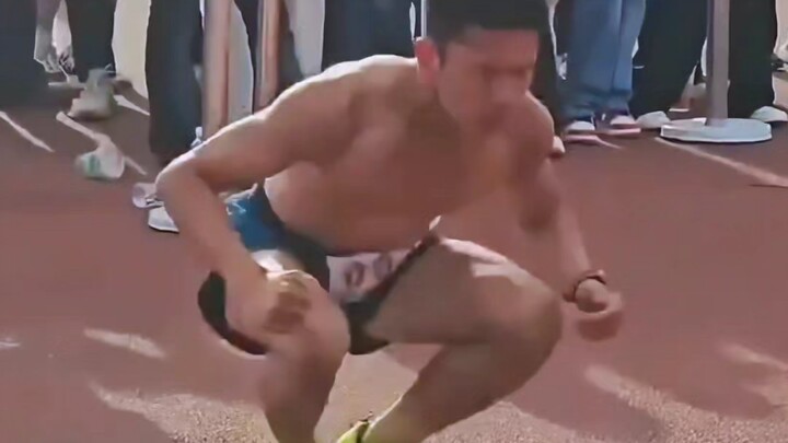 ⚡นี่มันต่างอะไรกับการถ่ายหนักกลางสนามเลย!⚡