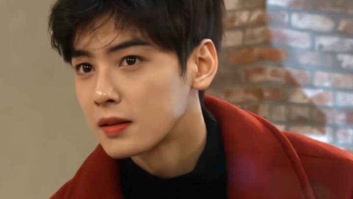 บนโลกนี้อาจมีคนที่ไม่เคยเห็นหน้าคนนี้ แต่ไม่มีใครที่เห็นแล้วจะมองแค่ครั้งเดียว【รวมคลิปจิ้นฟินาเล่】