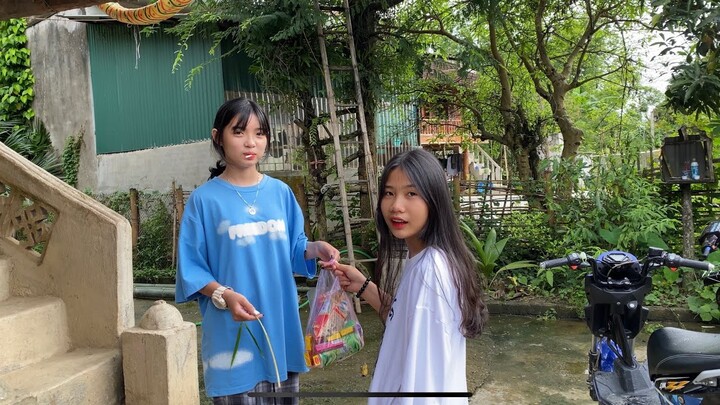 Lấy Lòng “Em Gái“ Người Yêu - Khánh Ly Mua Đồ Ăn Về Nhà NY Và Tặng 10.000KC Để Lấy Lòng Và Cái Kết?