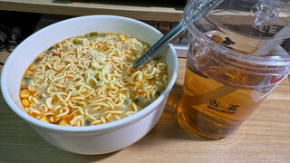 Chinese Chaebols' Indulgent Weekend Feast