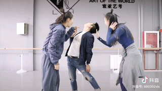 【郝若琦 王雪柔】《惑心》组合再次合作《丽人行》片段  这个我必须发！！