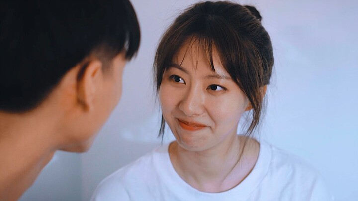 เธอช่างเข้าใจผู้อื่นเหลือเกิน คงเคยถูกทำให้เจ็บใจมามากเลยสิ?