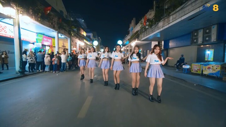 chinis girl dance
