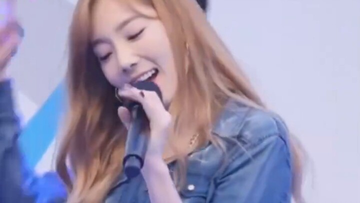 Relaxing moment ~ Girls' Generation Taeyeon