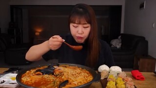 mukbang mì cay hải sản #food