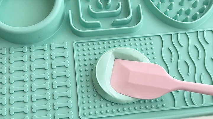 My 3-year-old keeps begging for mint cheesecake mousse every day!!!