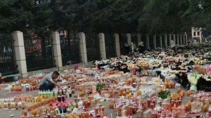 تجار تشونغتشينغ يرسلون طرودًا فارغة