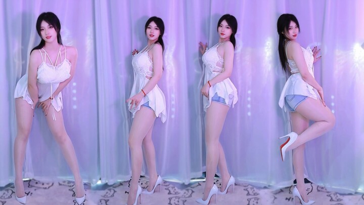 Hiếm khi mặc màu trắng~