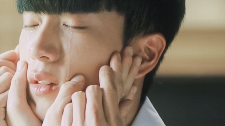 "Aku lebih suka kau pergi dan kembali ke tempat asalmu daripada kau menghilang. Zhong'er sayangku, a