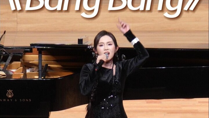 Siapa yang ngerti banget perasaan lega ini? Detik sebelumnya masih anggun main piano sambil nyanyi s