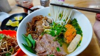 Trying Hue Style Beef Noodle Soup