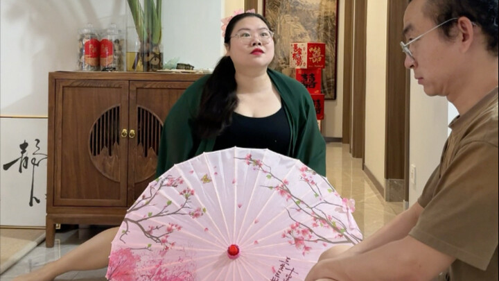 你就说咱什么舞蹈不会吧！我老公娶了我真是烧了高香了！#跳舞#古典舞#狐媚子#笑纳