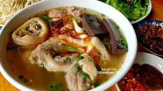 BÚN GIÒ HEO Cách nấu nhanh dễ nước lèo đậm đà ngon không thua bún bò Huế  |Nhamtran FV