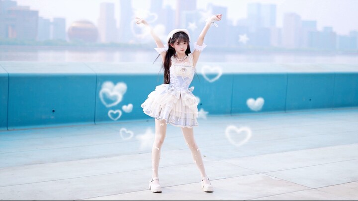 清甜蓝色系少女！♡【我最可爱的地方】是哪里呢？
