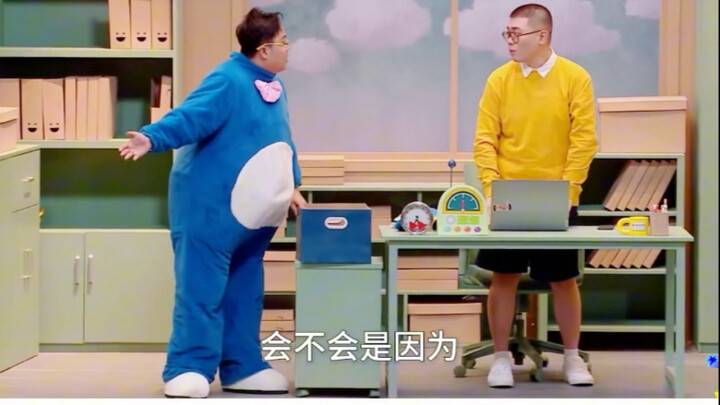 البشر غريبون جدًا. جميعنا متطوعون.