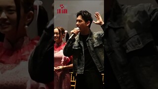 Song Luân "liều mình" nhuộm da, và cái kết nhận nguyên combo: da đen, môi thâm và tóc rụng