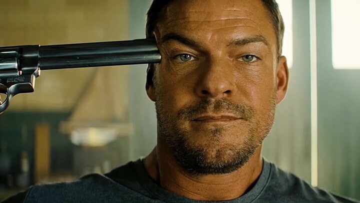 สัมผัสความกดดันจากนักสืบจอมแกร่ง แจ็ค – ชายผู้ฉายความไร้เทียมทานออกมาบนใบหน้า