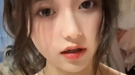 "พี่สาวสวย"