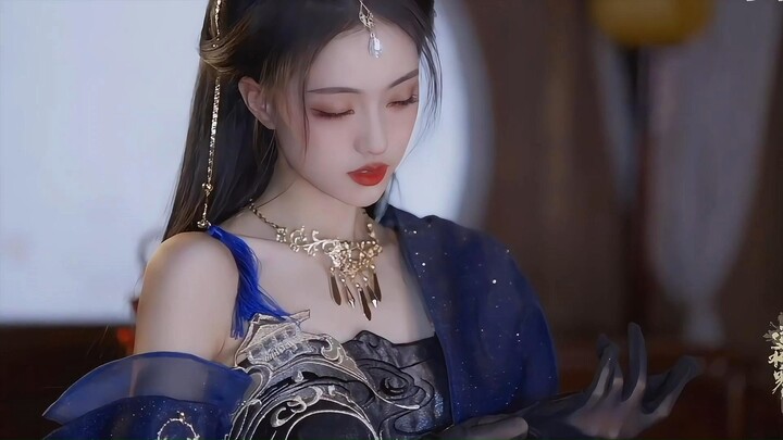 今日无事，勾栏听曲，道心破碎，插花弄玉