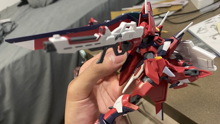 [Gundam Posing/Immortal Justice] Everyone is pretty strong, why are you so weak?