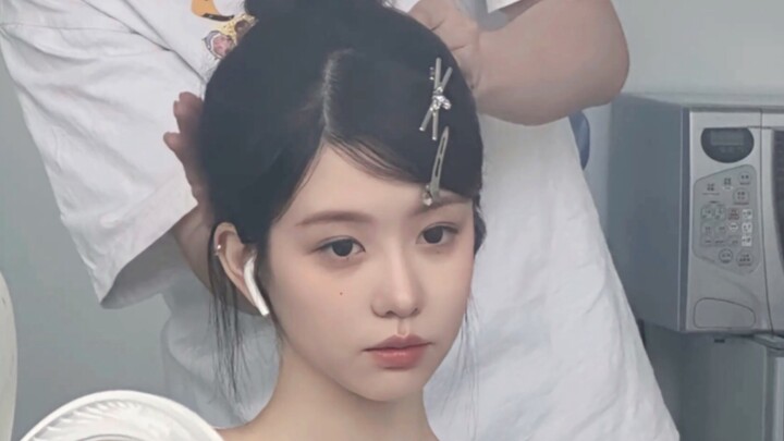 “ถ้าไม่ได้พบกับใครสักคนเป็นเวลานาน แล้วเราจะค่อยๆ ลืมเธอไปหรือเปล่า”