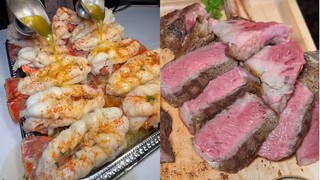 A popular Las Vegas restaurant that has been open for 65 years—this lobster platter is truly a visua