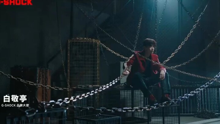 ไป๋จิ้งถิงหล่อระเบิดเลย!!! ไม่รู้ว่าพวกคุณดูแล้วใจเต้นรัวหรือเปล่า ฉันใจเต้นสุดๆ เลย