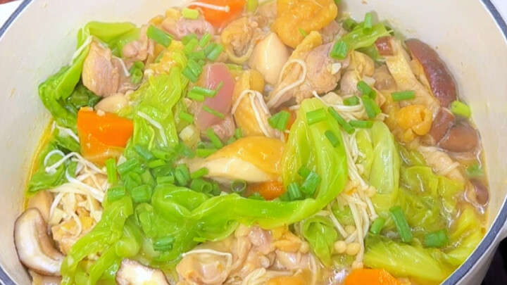 Nồi đùi gà rau củ không nước do mẹ nấu! Thật sự cực kỳ tươi ngon!