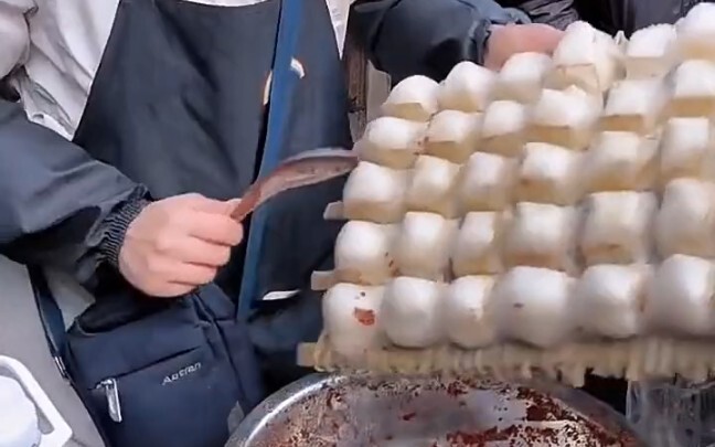大集上卖的好吃又下饭的霉豆腐，你有吃过吗？
