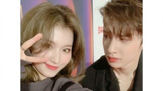 ซับจีน【TWICE ซานะ】บุกห้องพักของชางมิน ลองชิมเมนูเทพของ Stray Kids/ดูความน่ารักระหว่างชางมินและพี่สาว