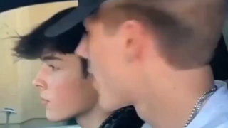 拳头看硬了
