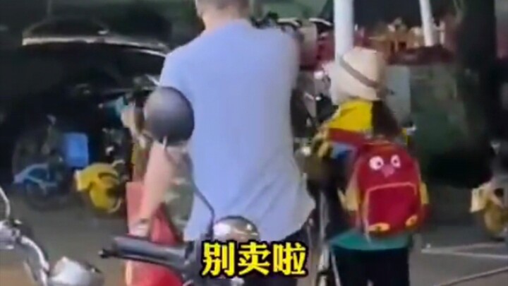 This liquor really hits the spot—it’s got that warm, human touch, unlike those guys in Tangshan.