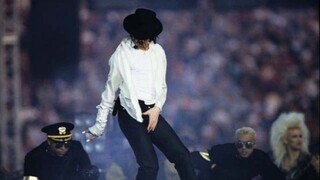 Sự phát triển của điệu nhảy Moonwalk của Michael Jackson
