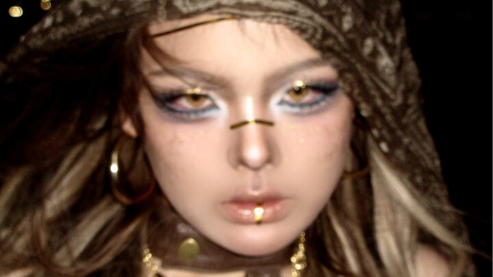 عندما أمتلك كريم أساس أسود للبشرة…