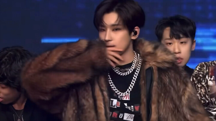 เวทีวันนี้ ควานอึนอู เฉือนชนะทั้งโลกอย่างเบาๆ | SEVENTEEN | ควานอึนอูกับเพลง Back It Up ที่ถูกบันทึก