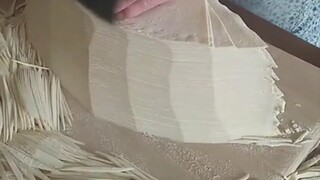 هل سبق لك أن جربت معكرونة Queshe؟