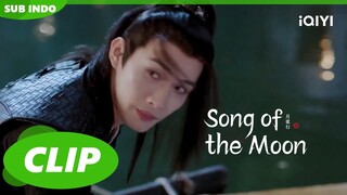 Lu Li Menyelam ke Air Memberi Liu Shao hadiah | Song of the Moon | CLIP | EP1 | iQIYI Indonesia