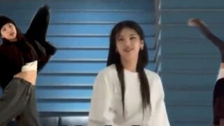 Koleksi cover dance ruang latihan model siaran langsung ITZY Huang Lizhi YEJI dan tantangan dance He