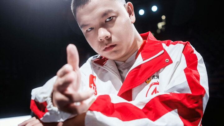 Pria yang Mengubah KPL menjadi Film Horor | FMVP Musim Panas 2025 • AG Dashuai