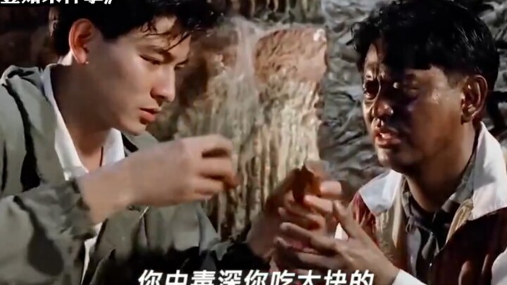 Film ini paling diingat berkat jurus Kaki Pincang Langit dan Telapak Tangan Dewa Buddha! Bisa dibila